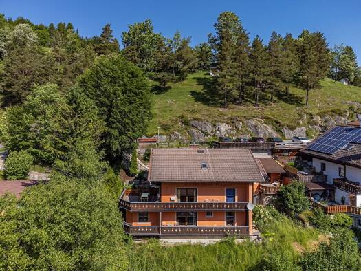 Mehrfamilienhaus zum Kauf 1.250.000 € 10 Zimmer 258 m² 885 m² Grundstück frei ab sofort Mittenwald Mittenwald 82481