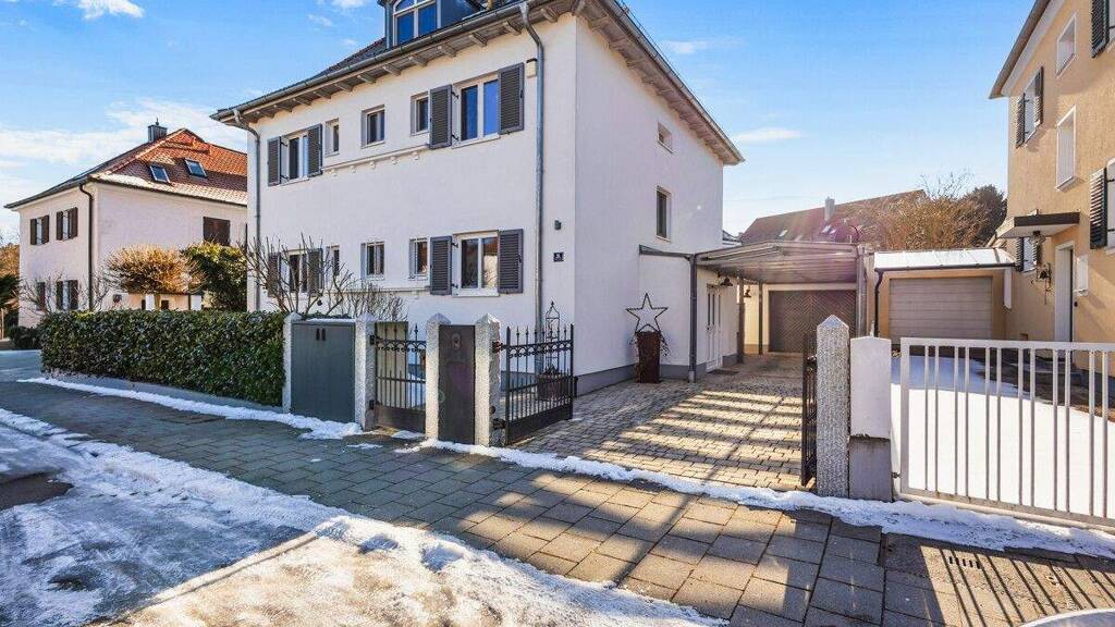 Villa zum Kauf 1.995.000 € 7 Zimmer 201 m² 504 m² Grundstück Kumpfmühl-Ziegetsdorf-Neuprüll Regensburg 93051