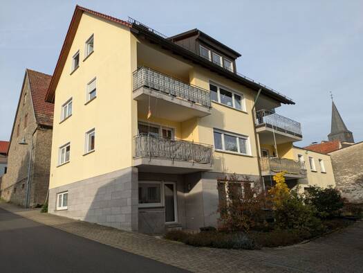 Wohnung zur Miete 545 € 3 Zimmer 90 m² Geschoss EG/1 frei ab 01.02.2026 Pfarrer-Erhard-Behl-Weg 7 Gerchsheim Großrinderfeld 97950