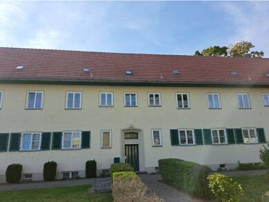 Wohnung zur Miete 261 € 2 Zimmer 47,5 m² 1. Geschoss frei ab sofort Chausseestraße 10 Plaue Brandenburg an der Havel 14774