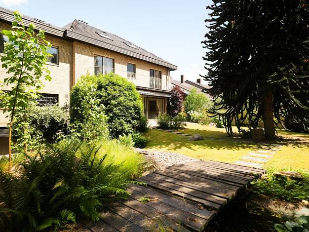 Doppelhaushälfte zum Kauf 1.059.000 € 7 Zimmer 172,7 m² 763 m² Grundstück Holweide Mülheim 51067