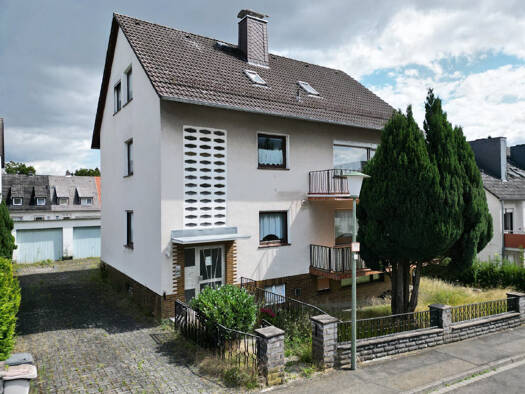 Mehrfamilienhaus zum Kauf 345.000 € 10 Zimmer 229,8 m² 599 m² Grundstück Nordshausen Kassel 34132
