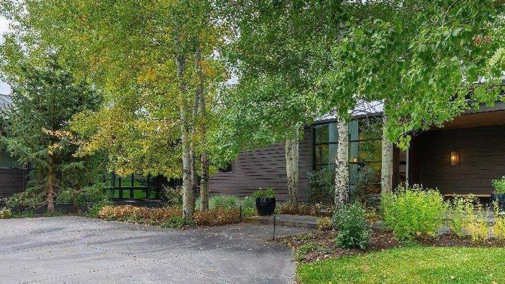 Haus zum Kauf 28.495.569 € 863 m² 4.532 m² Grundstück Aspen 81611