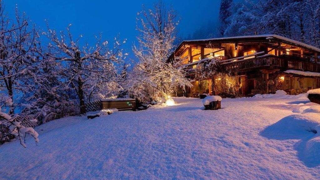 Einfamilienhaus zum Kauf 10 Zimmer 500 m² 4.000 m² Grundstück Ramsau 6284