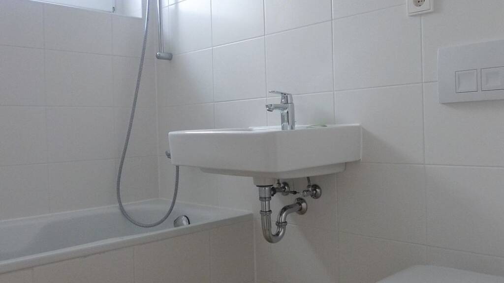 Wohnung zur Miete 633 € 2,5 Zimmer 85,8 m² 9. Geschoss frei ab 01.05.2026 Senftenberger Ring 72 Märkisches Viertel Berlin 13435