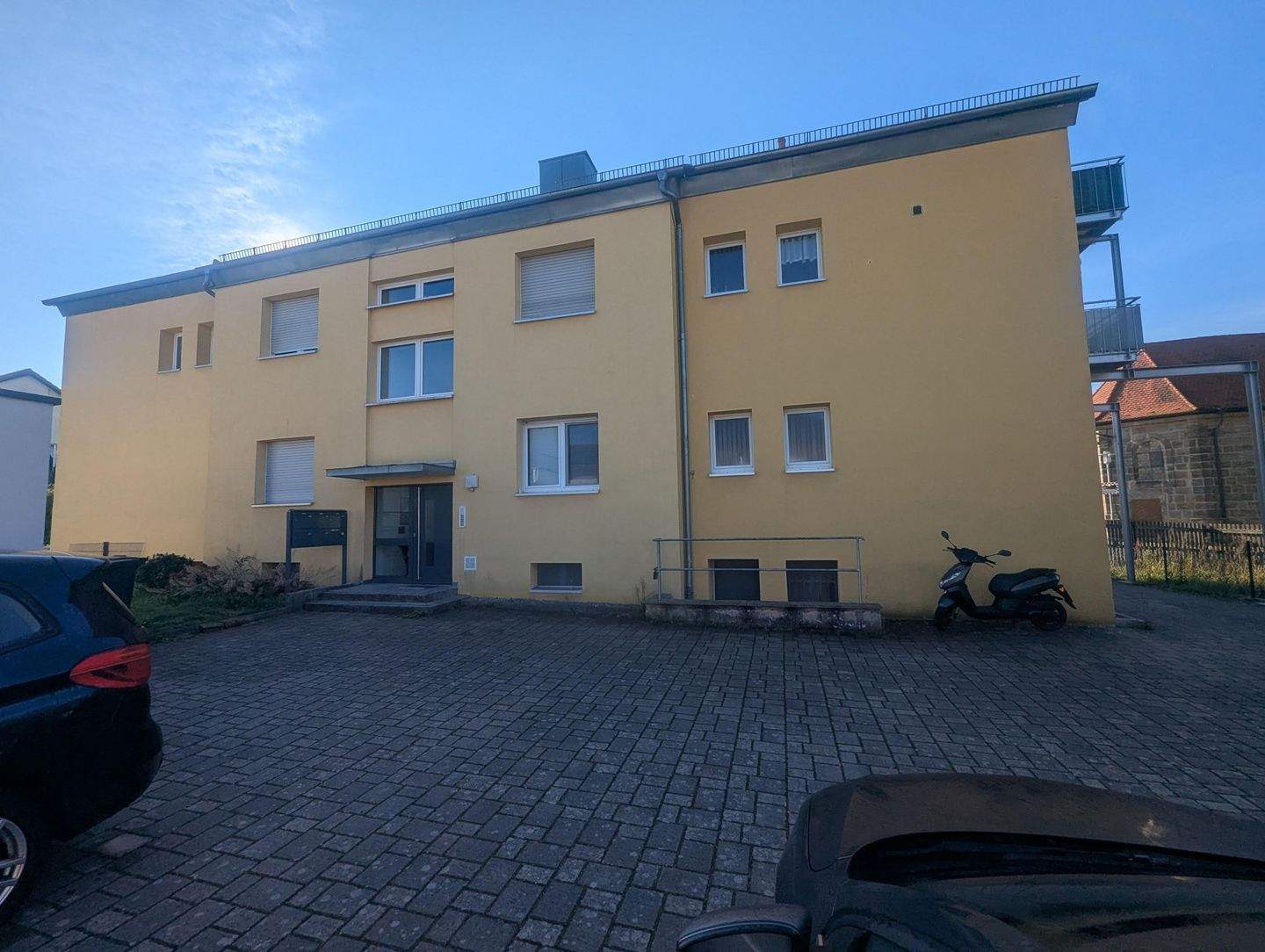 Immobilie in Hallstadt - Eigennutz od. Vermietung, beides ist möglich - Bild 2