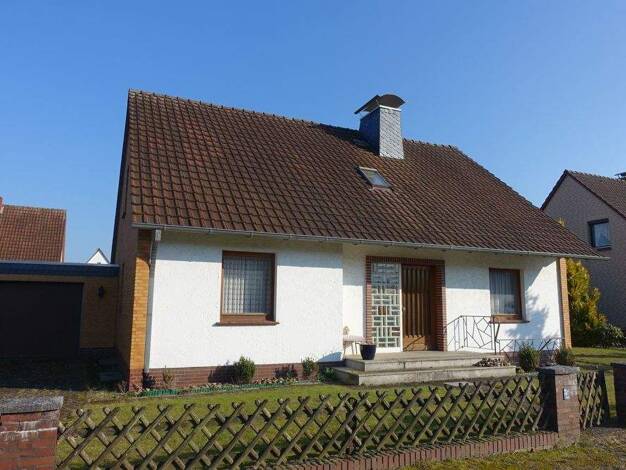 Einfamilienhaus zum Kauf 142.000 € 6 Zimmer 137 m² 650 m² Grundstück Eystrup Eystrup / Mahlen 27324