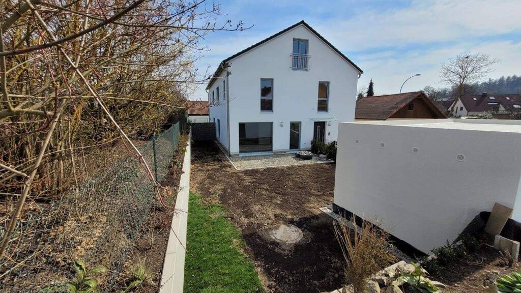 Doppelhaushälfte zum Kauf - Erstbezug provisionsfrei 699.000 € 5 Zimmer 141 m² 269 m² Grundstück Piesenkofen Obertraubling 93083