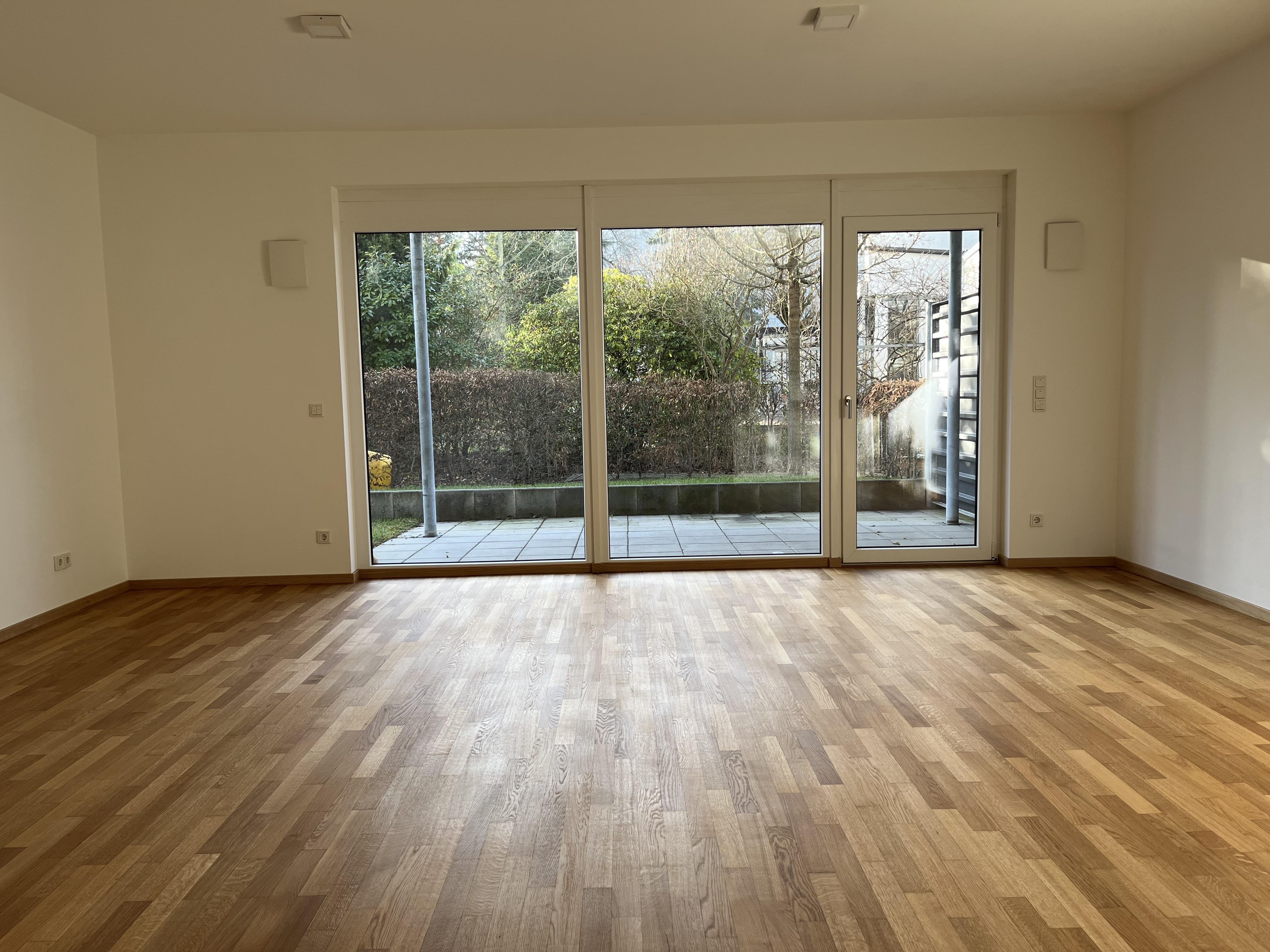 Wohnung zur Miete 880 € 2 Zimmer 78 m²<br/>Wohnfläche Schwaig Schwaig 90571