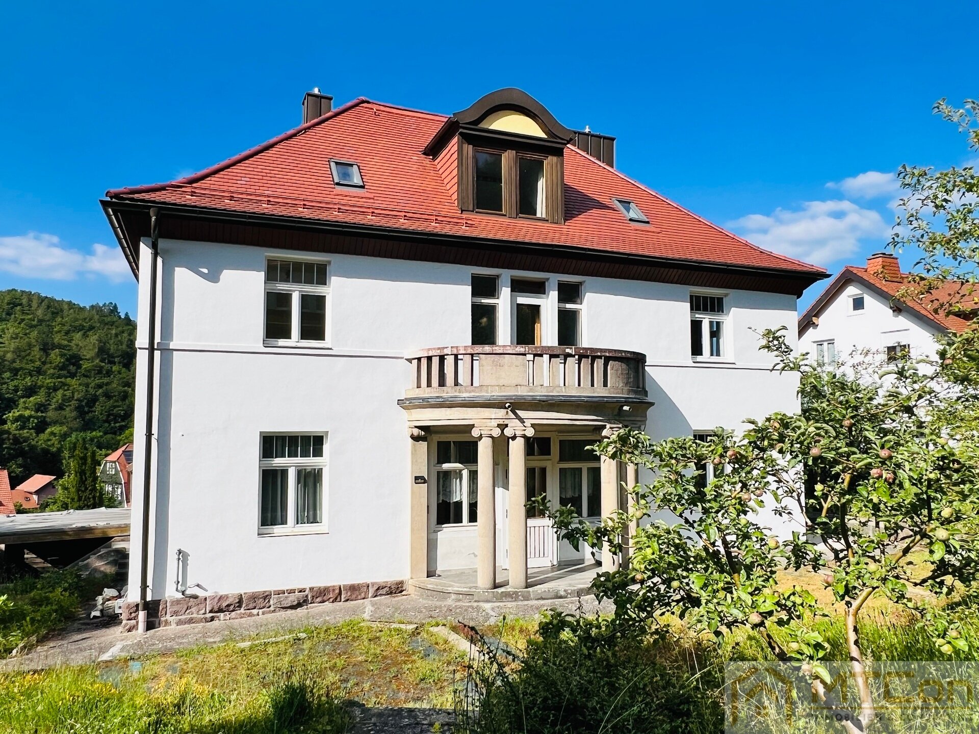 Villa zum Kauf 480.000 € 15 Zimmer 245 m²<br/>Wohnfläche 741 m²<br/>Grundstück Ilmenau Ilmenau 98693