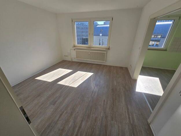 Wohnung zur Miete 920 € 3,5 Zimmer 75,6 m² 4. Geschoss frei ab 24.07.2025 Eifeler Straße 16 Oberbilk Düsseldorf 40227
