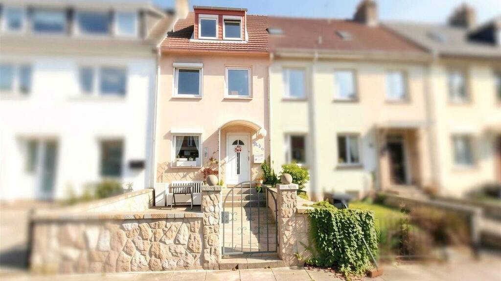 Reihenmittelhaus zum Kauf provisionsfrei 269.000 € 4 Zimmer 92 m² 126 m² Grundstück frei ab 01.08.2026 Westend Bremen 28217