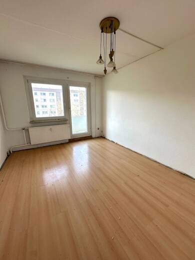Wohnung zur Miete 165 € 2 Zimmer 41,2 m² 4. Geschoss Schulstraße 4 Thurm Mülsen 08132