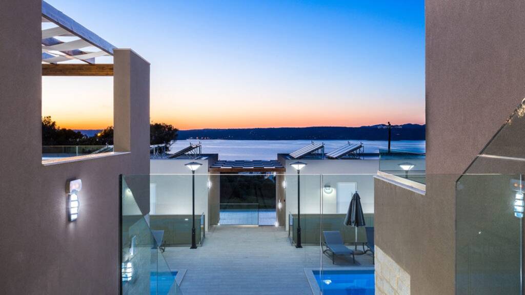 Hotel zum Kauf 10.000.000 € 30 Zimmer 2.000 m² Gastrofläche 4.000 m² Grundstück Plaka 73003