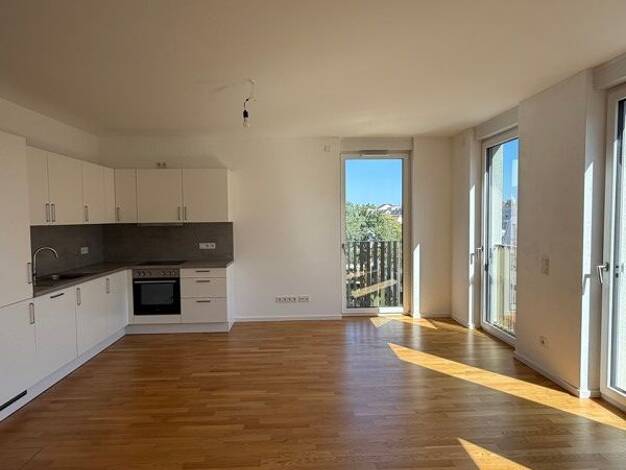 Wohnung zur Miete 1.201 € 3 Zimmer 80,7 m² 4. Geschoss frei ab 15.08.2026 Amely-Bölte-Straße 10 Wilsdruffer Vorstadt/Seevorstadt-West Ortsamtsbereich Altstadt 01067