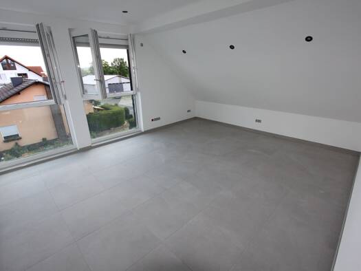Wohnung zur Miete 2.250 € 5 Zimmer 150 m² 3. Geschoss frei ab sofort Nieder-Weisel Butzbach 35510