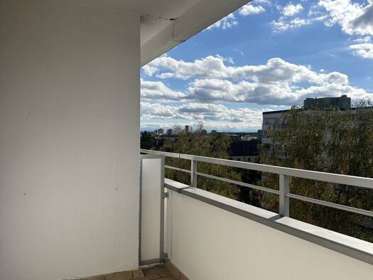 Wohnung zur Miete 715 € 1 Zimmer 10 m² 7. Geschoss Forstenrieder Allee 24 Thalk.Obersendl.-Forsten-Fürstenr.-Solln München 81476