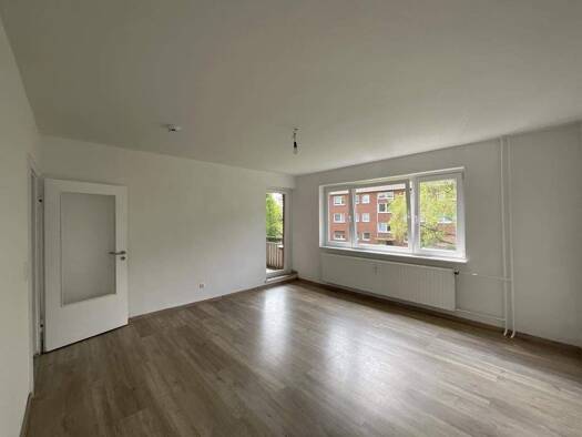 Wohnung zur Miete 409 € 3 Zimmer 64,8 m² 1. Geschoss Wiesenstraße 41 Sandhorst Aurich 26603