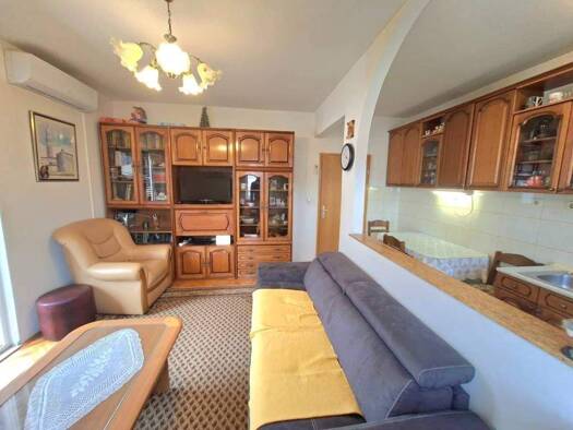 Wohnung zum Kauf 240.000 € 3 Zimmer 53 m² 1. Geschoss Visoka