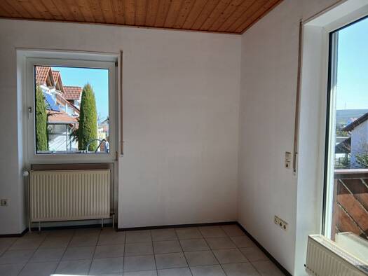 Wohnung zur Miete 650 € 2 Zimmer 56 m² Geschoss 1/2 frei ab sofort Birkweiler 76831