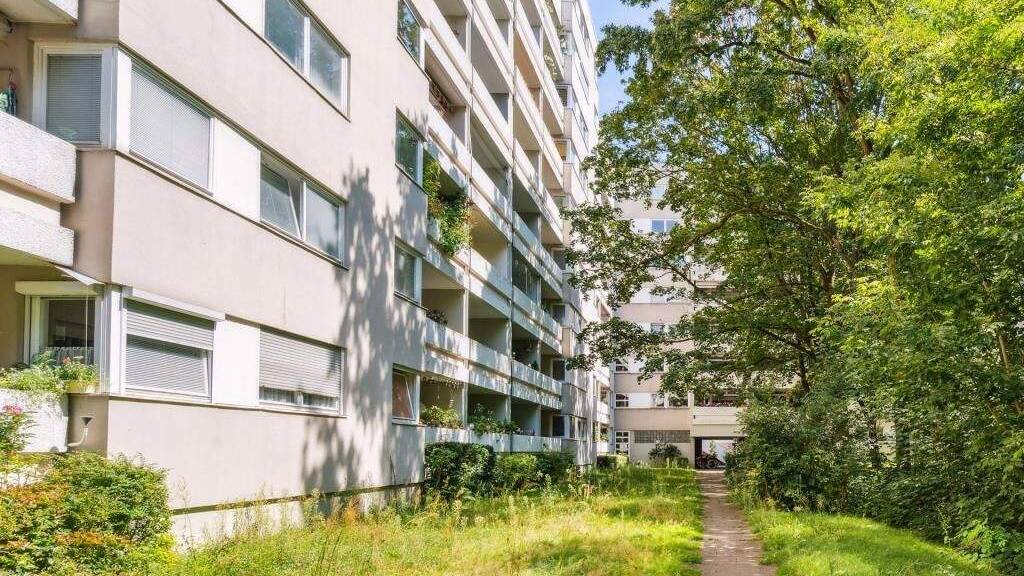 Wohnung zum Kauf provisionsfrei 260.200 € 2 Zimmer 78,4 m² 1. Geschoss Angerburger Allee 21 Westend Berlin 14055