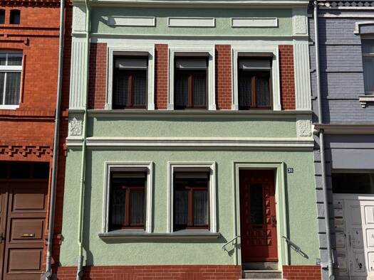 Stadthaus zum Kauf 69.000 € 5 Zimmer 108 m² 93 m² Grundstück Putlitz Putlitz 16949