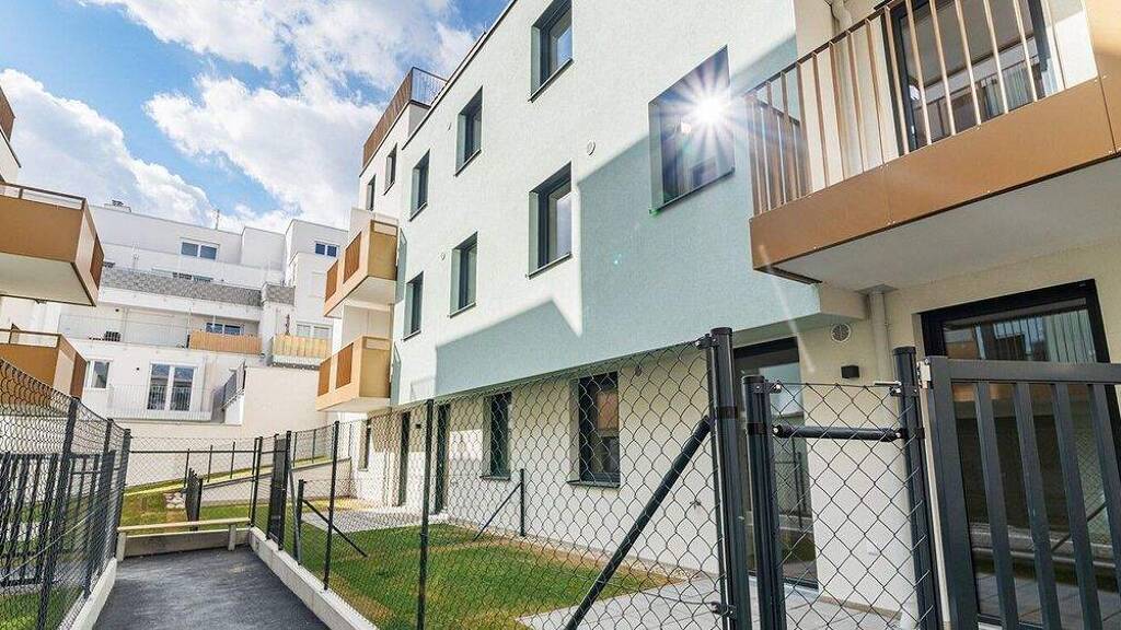 Wohnung zur Miete 751 € 1 Zimmer 50 m² frei ab sofort Am langen Felde 52 Wien 1220