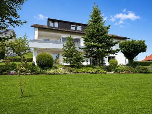 Wohnung zur Miete 870 € 3 Zimmer 85 m² 2. Geschoss frei ab sofort Neuffen 72639