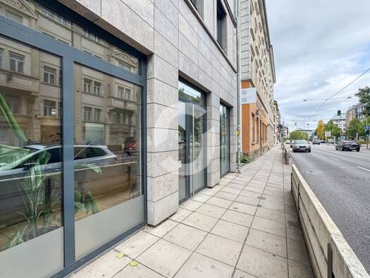 Büro zur Miete 12 € 56 m² Bürofläche teilbar ab 56 m² Süd Süd 70178