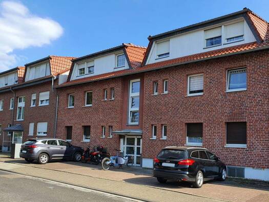 Außenstellplatz zur Miete provisionsfrei 50 € Konrad-Hausmann-Str. 6 Pesch Köln 50767