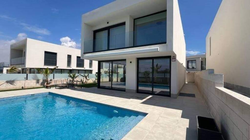 Haus zum Kauf 625.000 € 146 m² 295 m² Grundstück Alacant 03071