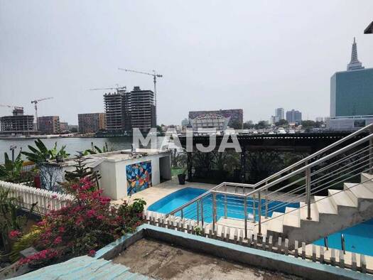 Einfamilienhaus zur Miete 983 € 3 Zimmer 190 m² 2 Bedrooms for rent in Old Ikoyi Ikoyi 101233