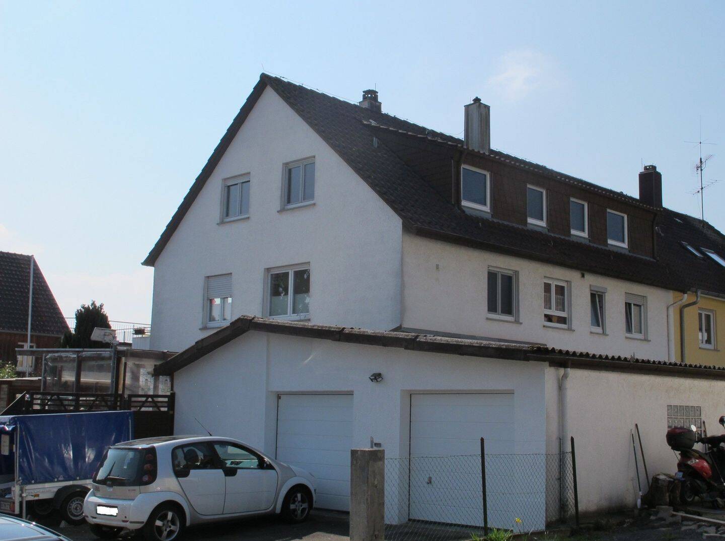 Immobilie in Schönaich - Gepflegtes 3-Familien-Wohnhaus mit Doppelgarage, Stellplatz, Fahrradraum, Garten in sonniger Lage - Bild 3