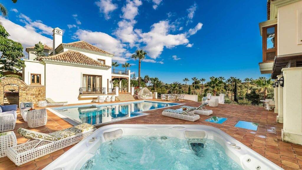 Haus zum Kauf 9.750.000 € 1.337 m² 7.100 m² Grundstück Marbella 29600