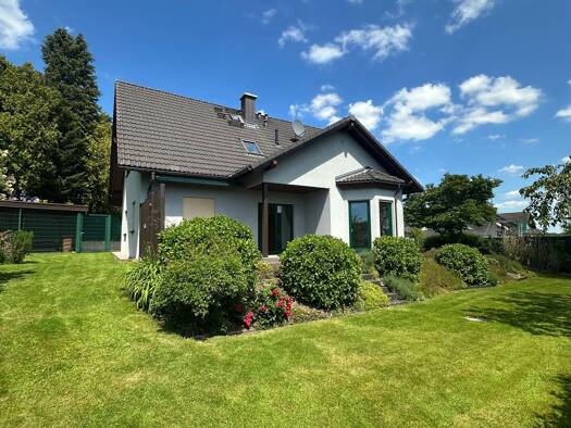 Einfamilienhaus zum Kauf 495.000 € 5 Zimmer 157 m² 604 m² Grundstück frei ab sofort Heister Neunkirchen-Seelscheid 53819