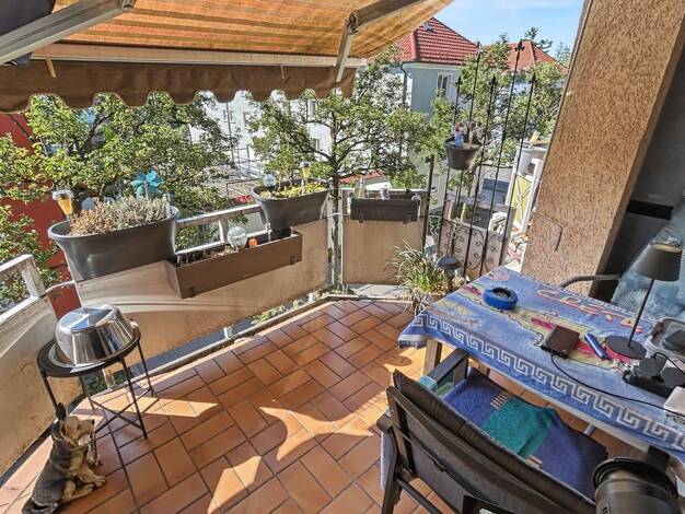 Wohnung zum Kauf 225.000 € 3 Zimmer 78,4 m² 2. Geschoss frei ab 31.10.2026 Singen Singen (Hohentwiel) 78224