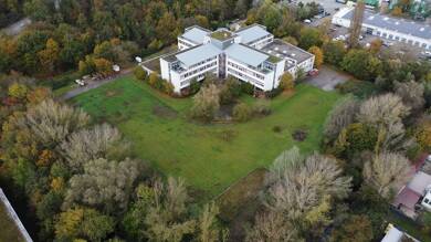 Immobilie zum Kauf als Kapitalanlage geeignet 6.600 m² 14.556 m² Grundstück Ettlingen - West Ettlingen 76275