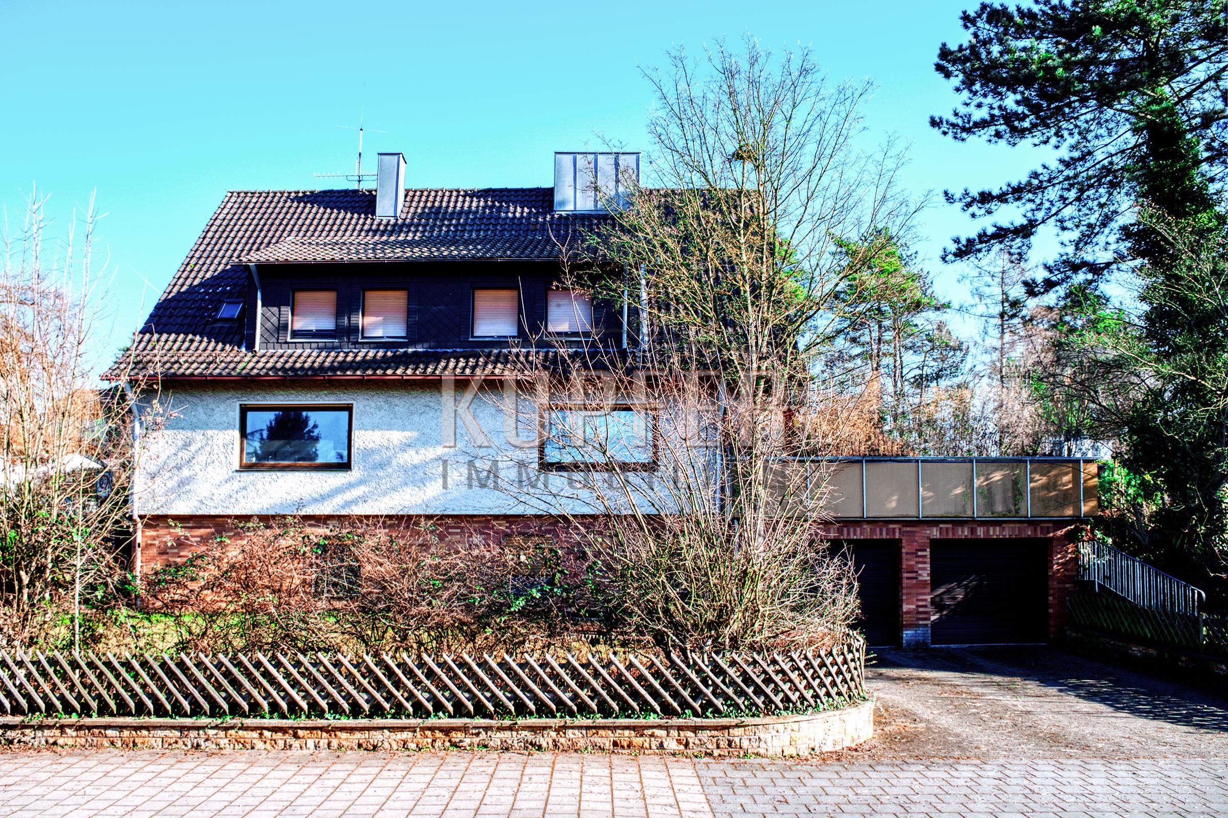 Mehrfamilienhaus zum Kauf 980.000 € 9 Zimmer 255 m²<br/>Wohnfläche 905 m²<br/>Grundstück Bubenreuth 91088