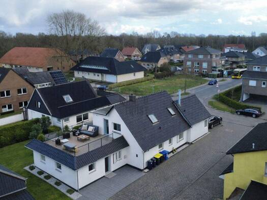 Mehrfamilienhaus zum Kauf 549.000 € 7 Zimmer 230 m² 834 m² Grundstück Krusenbusch Oldenburg 26135
