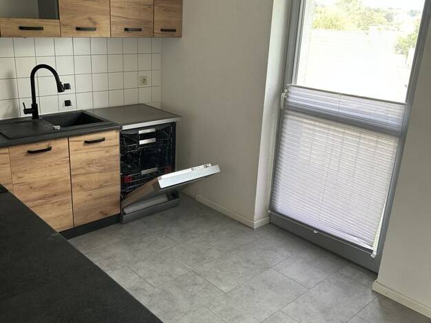 Wohnung zur Miete nur mit Wohnberechtigungsschein 370 € 2,5 Zimmer 60,6 m² 4. Geschoss Eschweilerstraße 11 Buer Gelsenkirchen-Nord 45897