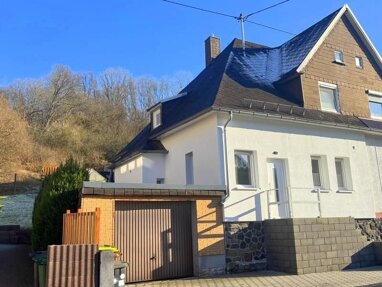 Doppelhaushälfte zum Kauf 189.000 € 7 Zimmer 90 m² 297 m² Grundstück Westerburg Westerburg 56457