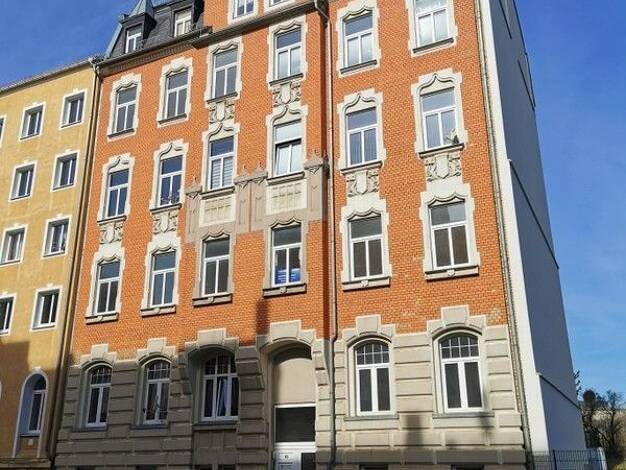 Mehrfamilienhaus zum Kauf als Kapitalanlage geeignet 757.500 € 687 m² 530 m² Grundstück Karolastraße 51 Preißelpöhl Plauen 08525