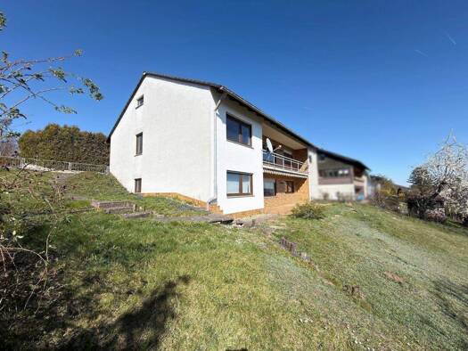 Mehrfamilienhaus zum Kauf 549.000 € 9 Zimmer 168 m² 837 m² Grundstück frei ab sofort Ammerndorf 90614