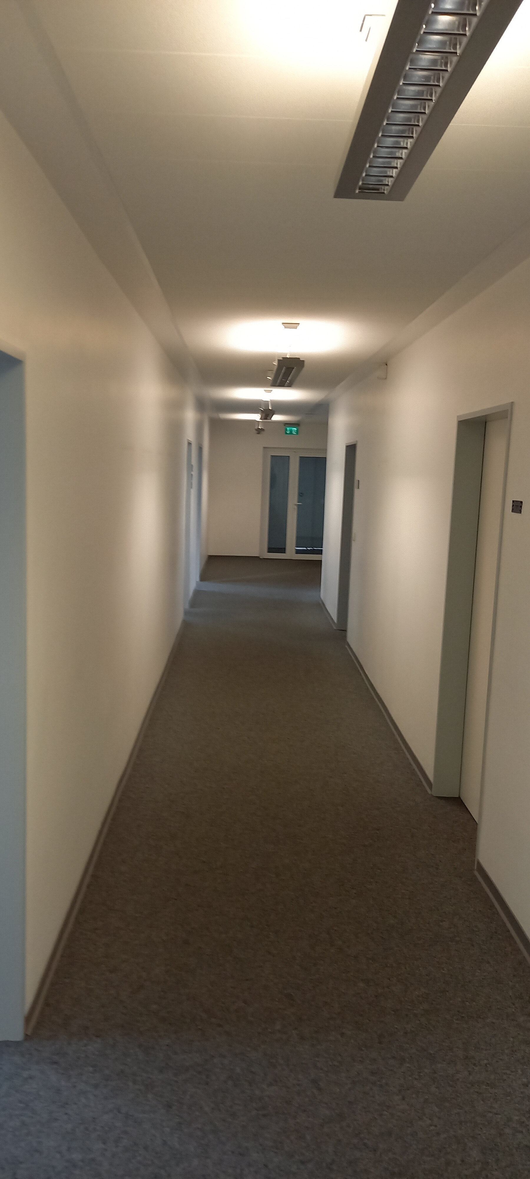 Büro-/Praxisfläche zur Miete 500 m²<br/>Bürofläche von 500 m² bis 1.100 m²<br/>Teilbarkeit Forstfeld Kassel 34123