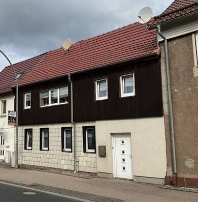 Reihenmittelhaus zum Kauf 163.000 € 6 Zimmer 118,6 m² 589 m² Grundstück Georgenthal Georgenthal 99887