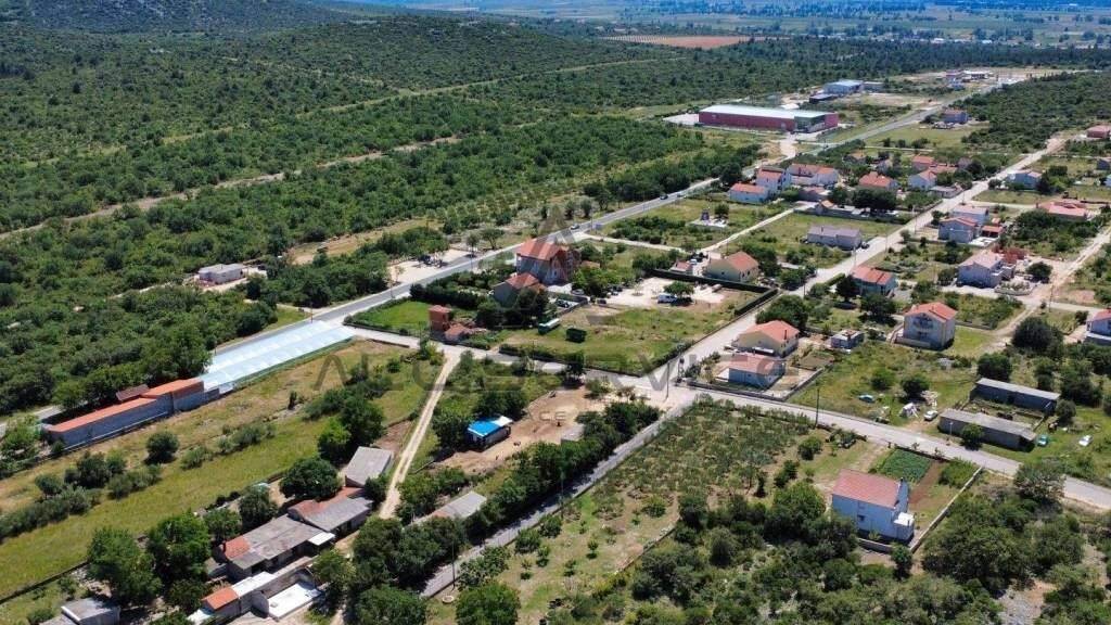 Land-/Forstwirtschaft zum Kauf 60.000 € Polaca Polaca