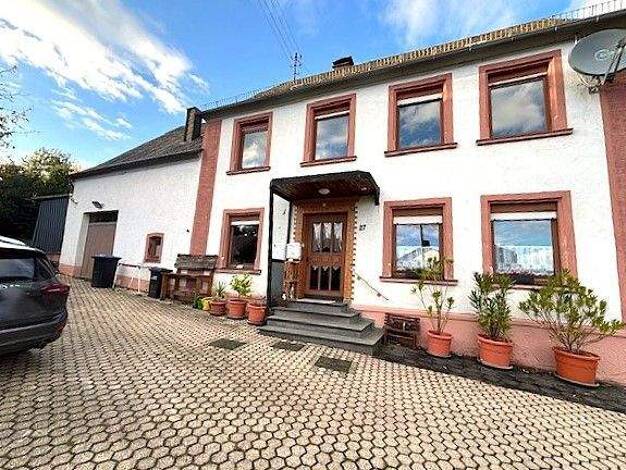 Einfamilienhaus zum Kauf 129.000 € 5 Zimmer 150,4 m² 1.350 m² Grundstück Elzerath Morbach / Elzerath 54497