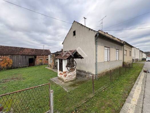 Haus zum Kauf 13.000 € 2 Zimmer 115 m² Sirac Sirac