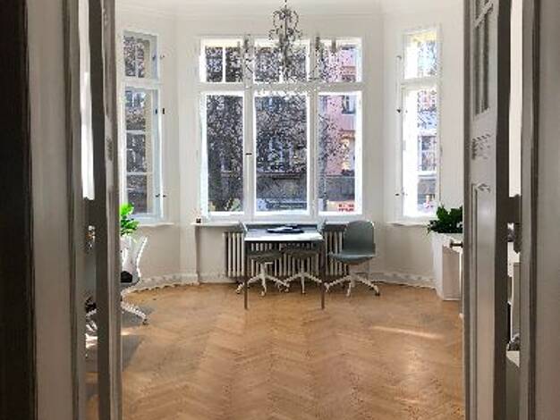 Bürofläche zur Miete provisionsfrei 1.700 € 44 m² Bürofläche Manfred-von-Richthofen Str. Tempelhof Berlin 12101