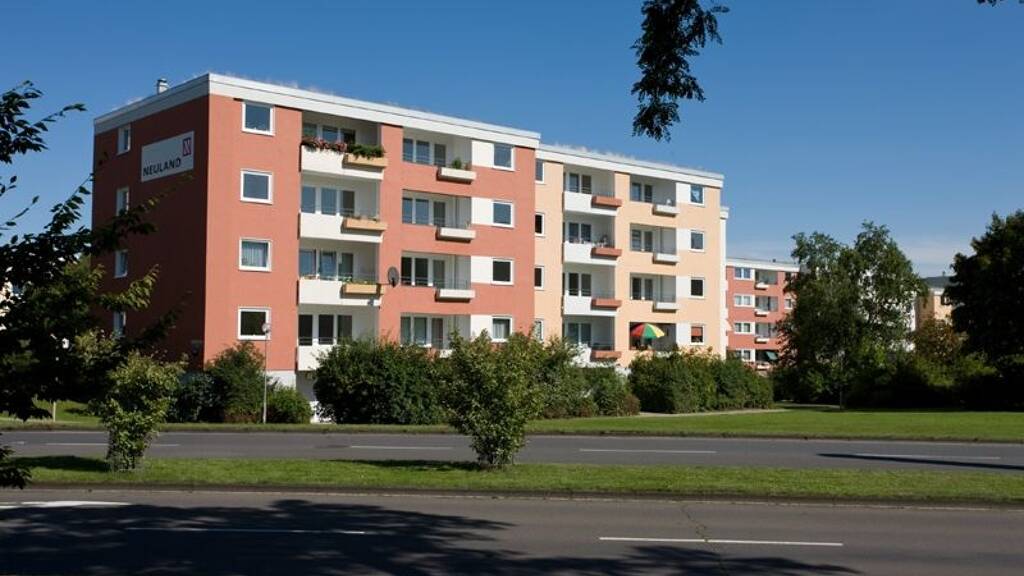 Wohnung zur Miete nur mit Wohnberechtigungsschein 536 € 3 Zimmer 76,6 m² 4. Geschoss frei ab 16.04.2026 Stralsunder Ring 5 Westhagen Wolfsburg 38444